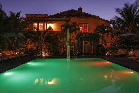 Hacienda de Abajo-Adults Only - 18
