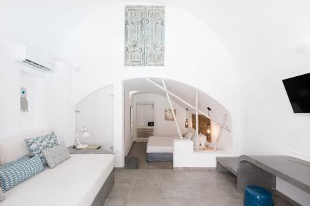 The Museum Project Oia - 303