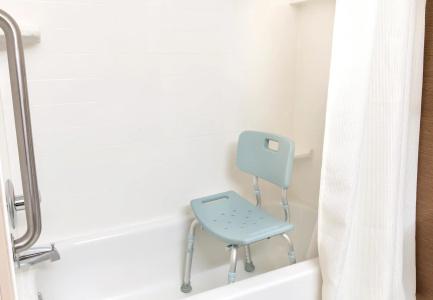 Fairfield Inn & Suites - 6