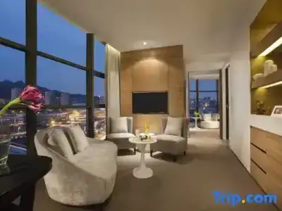 Himalayas Qingdao - 110