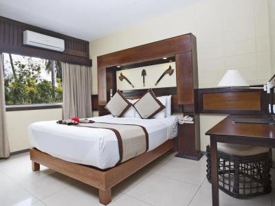 Fiji Gateway - 37