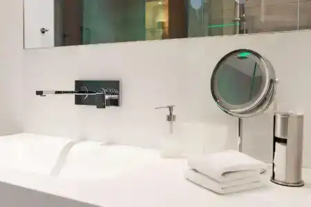 1st Floor Köln 2 - 53