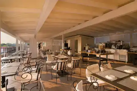 Neikos Mediterraneo Luxury Suites - 21
