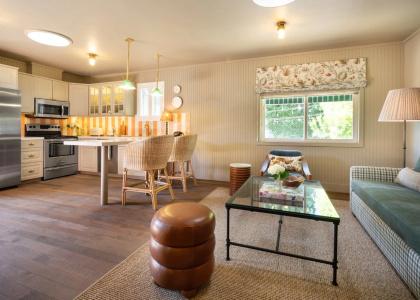 Brentwood Inn - 16