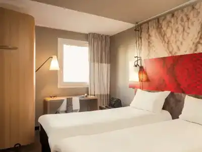 ibis Orleans Centre Gare - 6