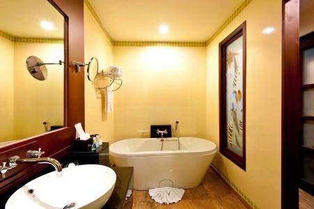 Grand Pacific Sovereign Resort & Spa - 53