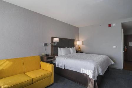 Hampton Inn Chicago North-Loyola Station, Il - 5