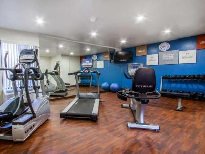 Comfort Suites At Sabino Canyon - 20