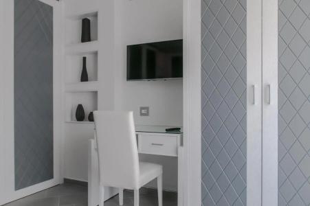 Tasso Suites & Spa - 43