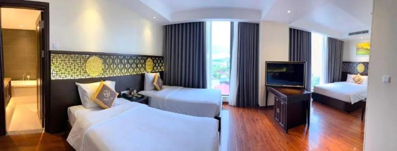 Thanh Lich Royal Boutique - 206