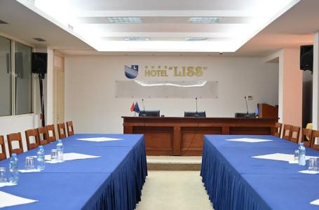 Liss - 18