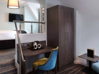 Manchester South, Sure Collection by BW - 5