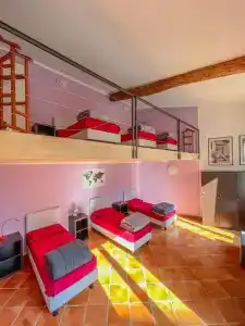 Emerald Palace Hostel - 59