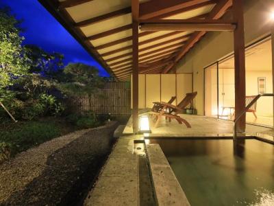 Shimoda Central - 55