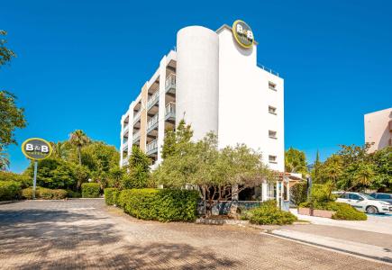 b&b hôTel Hyeres - 0