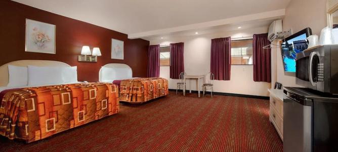 Grand Marquis Waterpark & Suites - 18