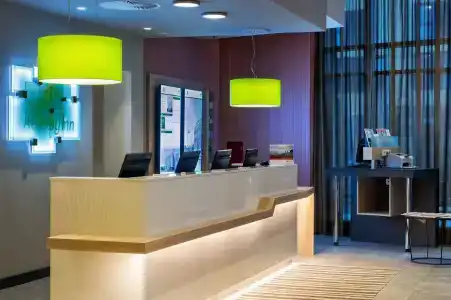 Holiday Inn Frankfurt Airport, An Ihg - 1
