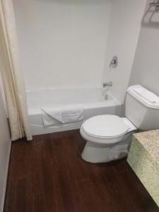 Lyfe Inn & Suites By Aga - Lax Airport - 44