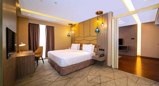 Four Points by Sheraton Production City - 13