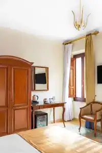 Piazza Di Spagna - 105