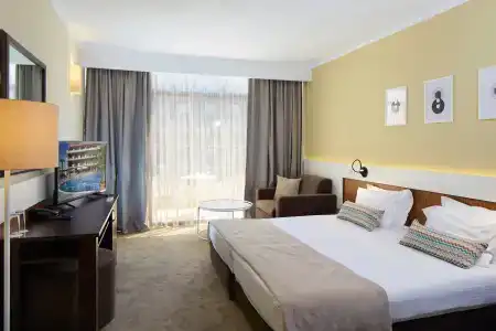 Nobel Ultra All Inclusive - Free Beach Access - 4