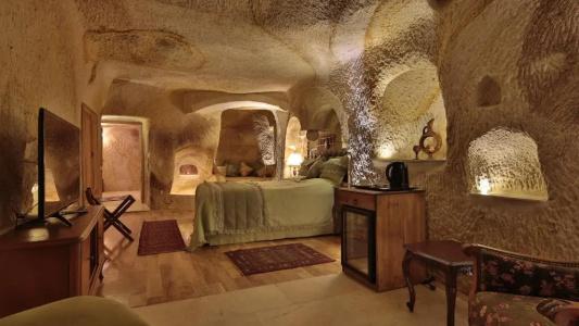 Golden Cave Suites - 115