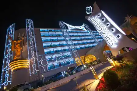 Azura Deluxe Resort & Spa - Ultra All Inclusive - 33