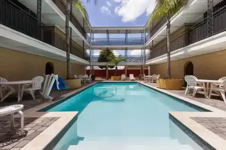 Super 8 by Wyndham New Orleans - 20
