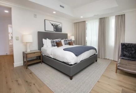 The Collection at the Ritz Carlton Residences - 102