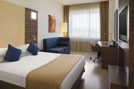 Ramada Encore Kyiv - 5