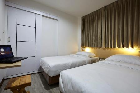 Le Bonheur Poshtel - 2