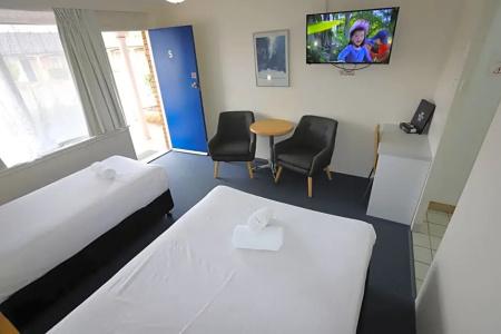 Reign Inn - 45
