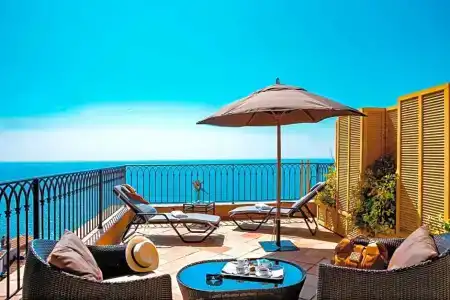 Hôtel La Pérouse Nice Baie des Anges - 123