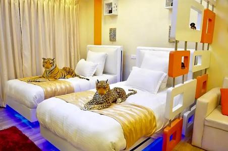 Royal Penguin Boutique & Spa - 76