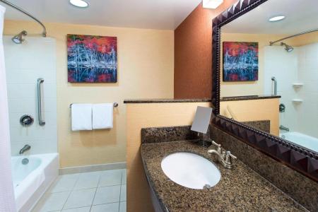 Courtyard Marriott - 7