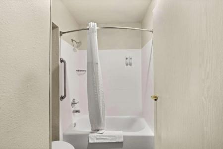 Comfort Inn Tucson - 9