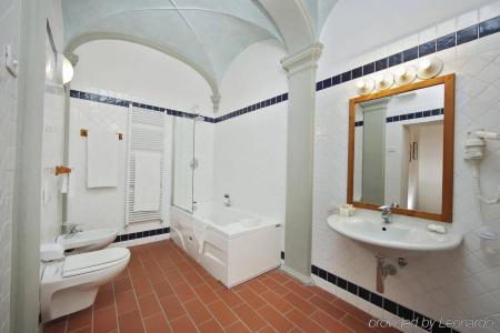Relais Vignale & Spa - 6