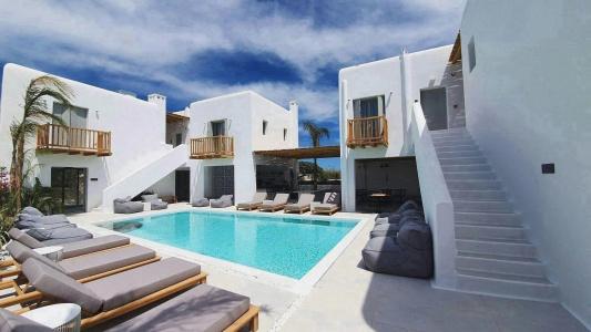 Adorno Beach and Suites - 17