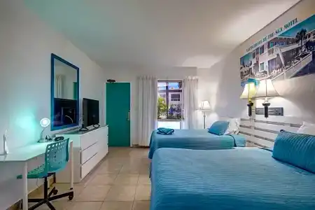 Horizon by the Sea Inn - 21