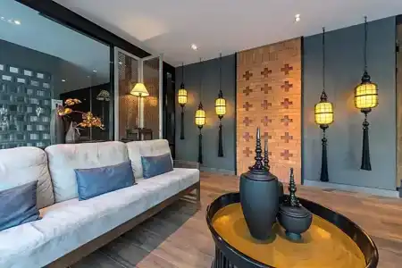 L Nimman - 4