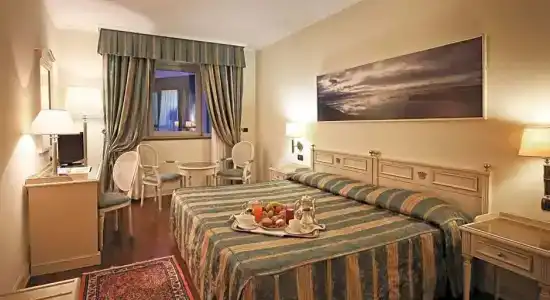 Savoy Palace - 84