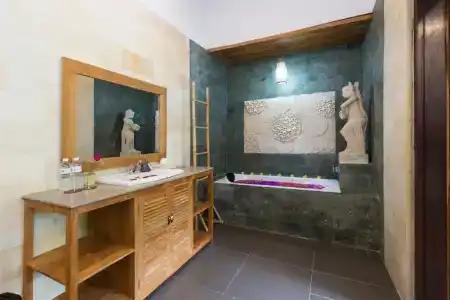 Meruhdani Boutique Ubud - Chse Certified - 155