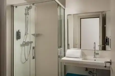 ibis Styles Barcelona Centre - 13