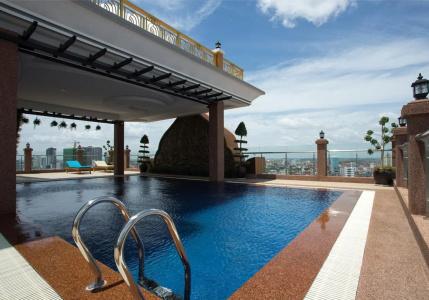 Queen Mansion - 14