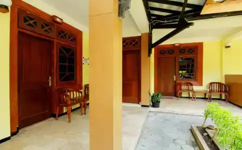 The Soemarsono - 13