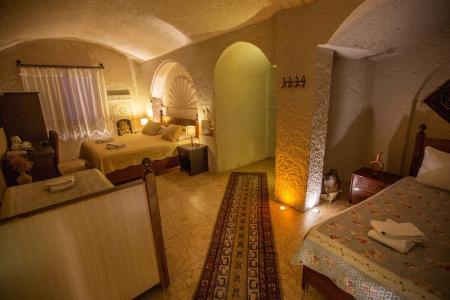 Hermes Cave - 153