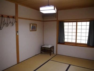 Kongo Sanmaiin - 37