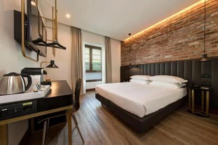 Best Western Tritone - 48