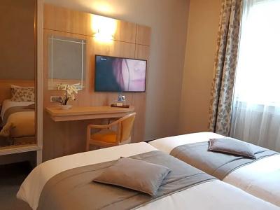 Champerret Elysees - 57
