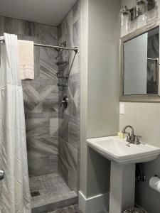 Abalonia Inn - 100